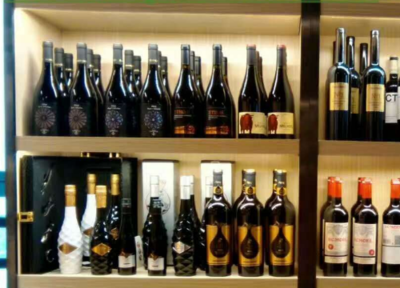 酒的利潤(rùn)一般是多少 投資中國(guó)酒類(lèi)批發(fā)網(wǎng)效益如何