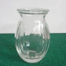  上海滬南玻璃器皿工藝品廠(chǎng) 主營(yíng) 玻璃制品 如燭臺(tái) 酒